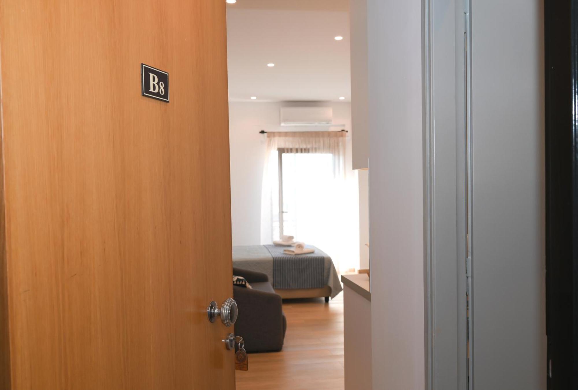 Economic Studios In Crete Heraklion  Ngoại thất bức ảnh